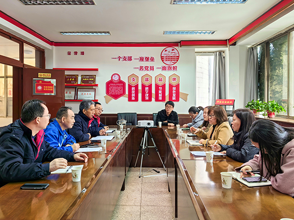 渭南市科技局、統(tǒng)計局到公司交流座談，2.24(副圖）.jpg