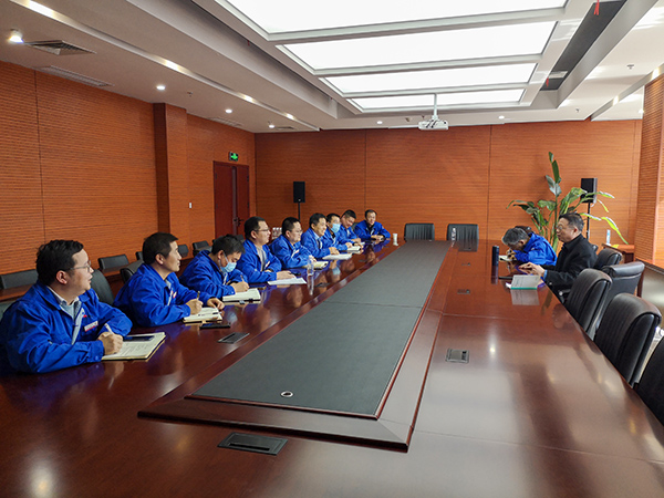 3月14日，渭河彬州化工公司質(zhì)量、環(huán)境、職業(yè)健康安全管理體系認(rèn)證工作會順利召開。(副圖）.jpg